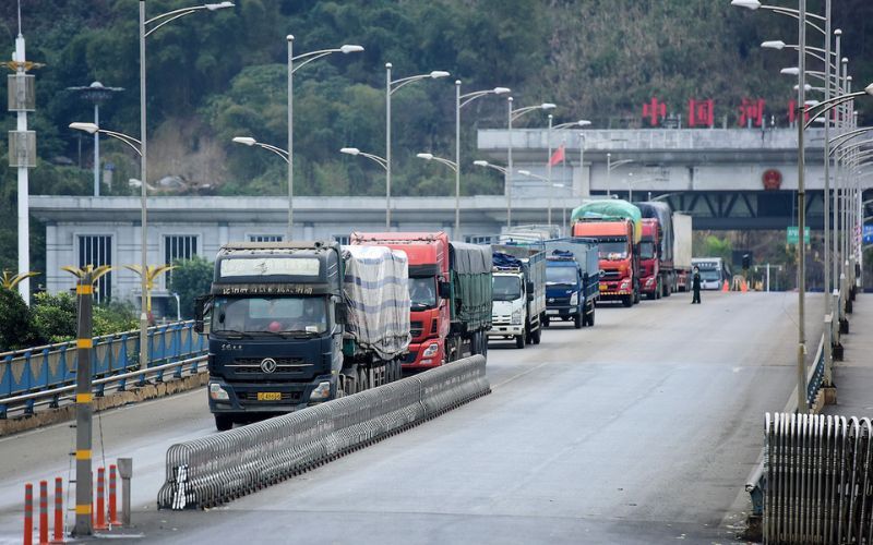 Nhập khẩu tiểu ngạch là gì?