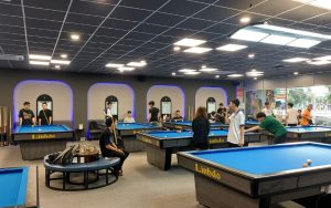 Quán bida kèm quán ăn